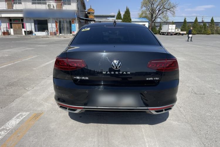 Used Volkswagen Magotan 2023 2 Million Units Commemorative Edition 330TSI DSG Luxury Version Exterior 4