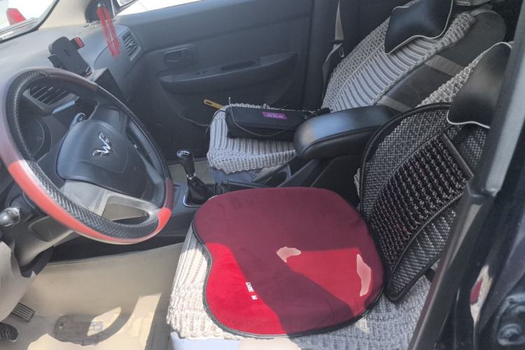 Used Wuling Hongguang 2014 1.5L Standard Version