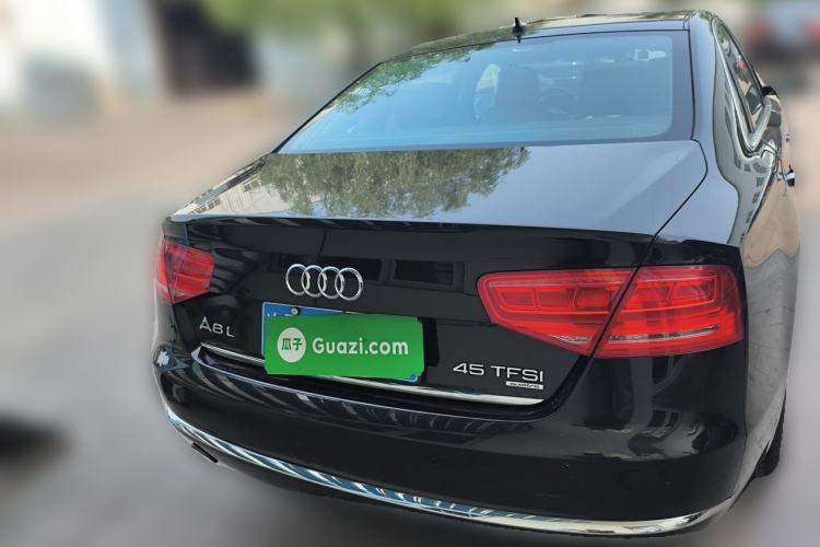 Used Audi A8 2013 A8L 45 TFSI quattro Comfort model
