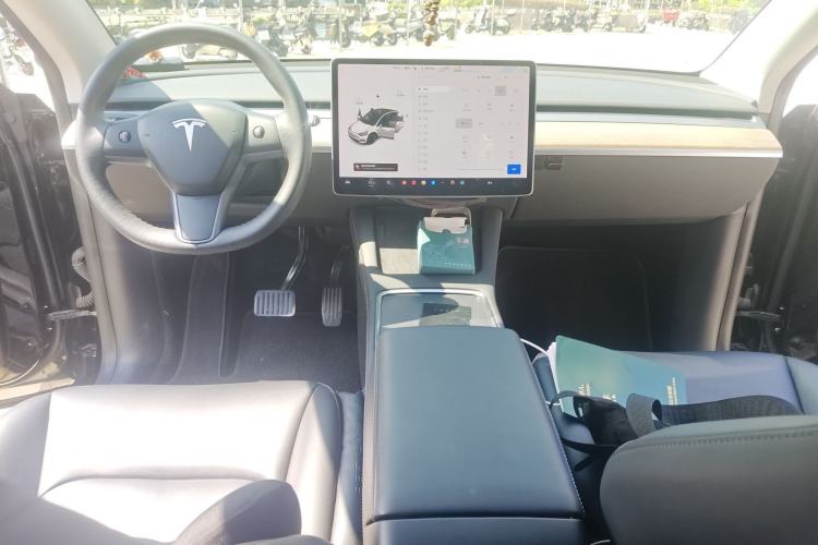 Used Tesla Model Y 2021 Standard Range Rear-Wheel Drive Version