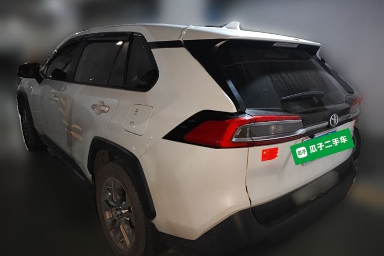 Used Toyota Wildlander 2024 2.0L CVT Two-Wheel Drive Leading Edition