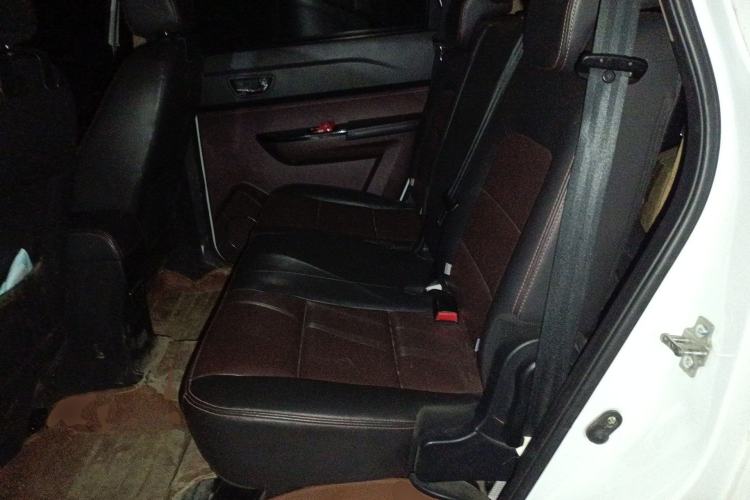 Used Lifan Auto Myway 2016 1.5L Manual Elite Version Left Rear Seat