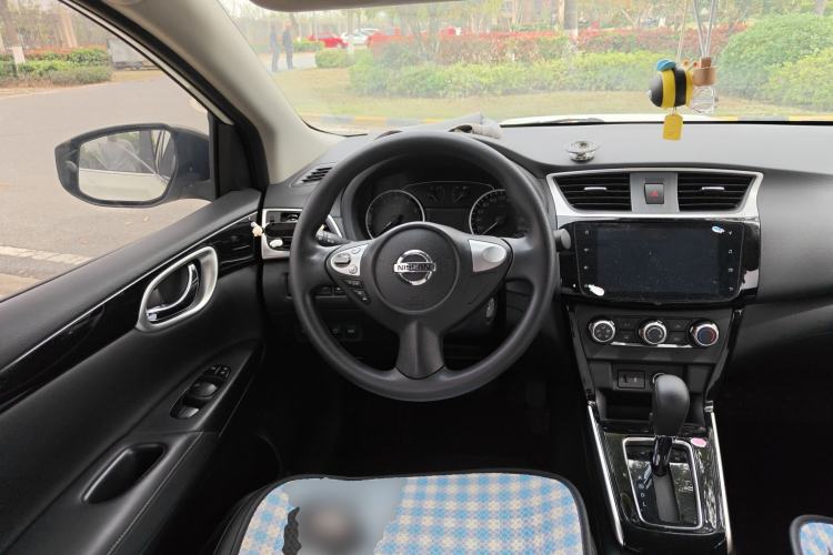 Used Nissan Sylphy 2022 Classic 1.6XL CVT Luxury Edition Steering Wheel