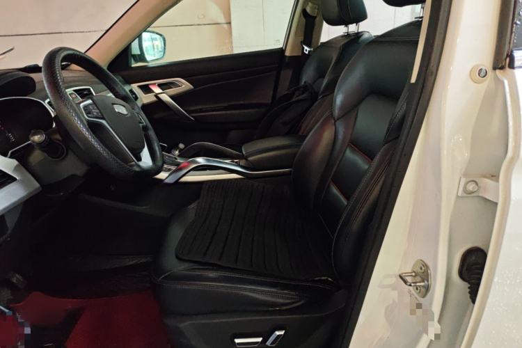 Used Geely Auto Emgrand X7 Sport 2018 1.8TD Automatic Two-Wheel Drive Smart Connect 4G Internet Edition