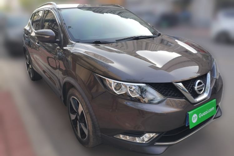 Used Nissan Qashqai 2017 2.0L CVT Smart Enjoyment Version China V Standard Front Right 45 Deg