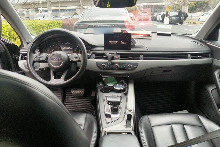 Used Audi A4L 2019 40 TFSI Ambition China VI