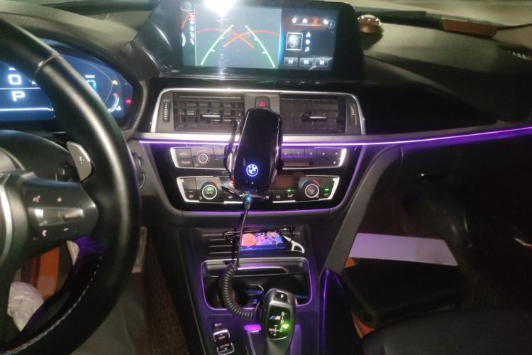 Used BMW 3 Series 2016 320Li Ambition Model
