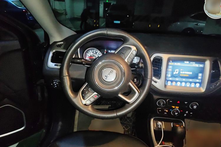 Used Jeep Compass 2020 220T Automatic Leading Edition