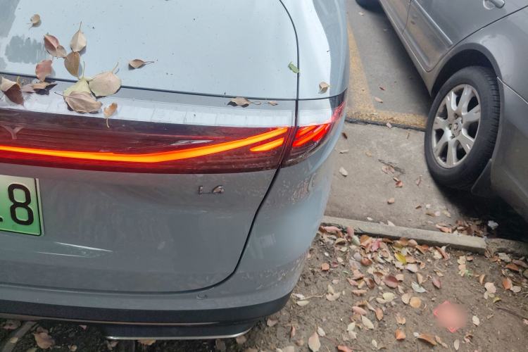 Used Geely Galaxy L6 2024 125km PLUS Dragon Edition Exterior 3