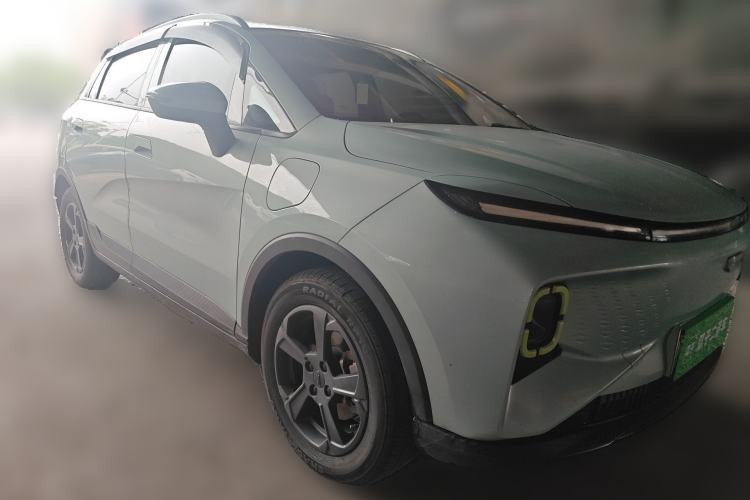 Used Geometry E Firefly 2022 401 km Linglong Tiger 4 Seats Front Right 45 Deg