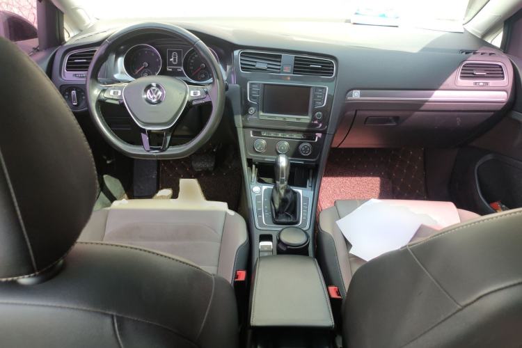 Used Volkswagen Golf 2017 230TSI Automatic Luxury Million-Vehicle Commemorative Edition