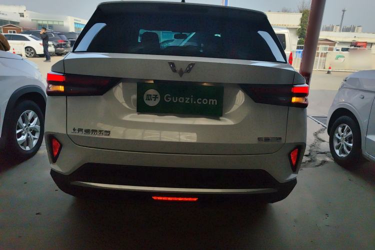 Used Wuling Alvez 2022 1.5L Manual Free-Style Model