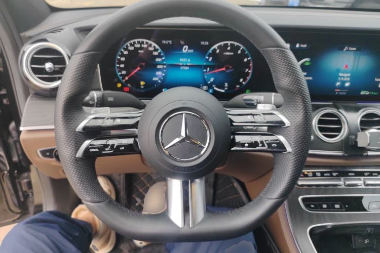 Used Mercedes-Benz E-Class 2022 Second Facelift E 300 L Sport Luxury Edition
