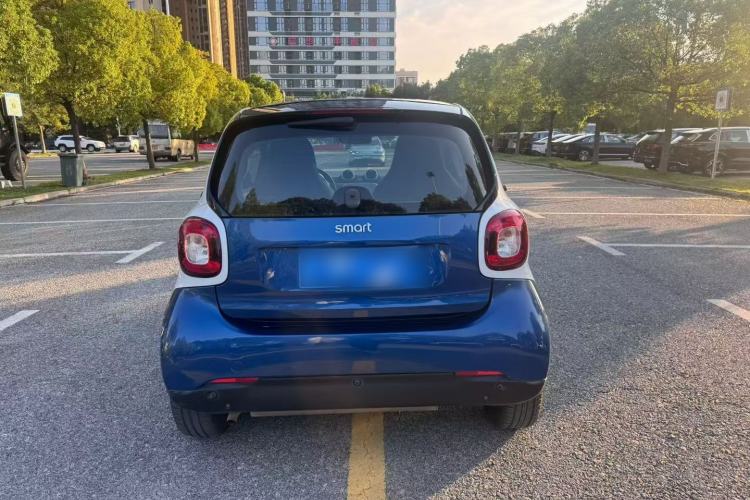 Used smart fortwo 2015 1.0L 52 kW Hardtop Passion Edition