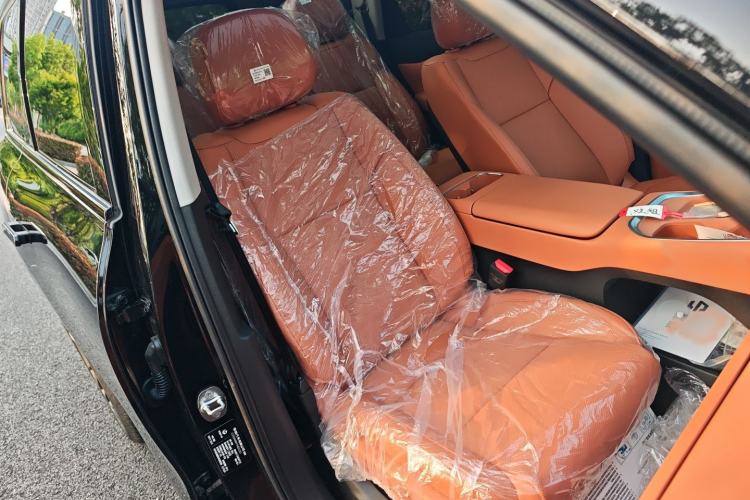 Used Leapmotor C16 2026 Extended-Range 280 LiDAR Zhizun Edition 6 Seats