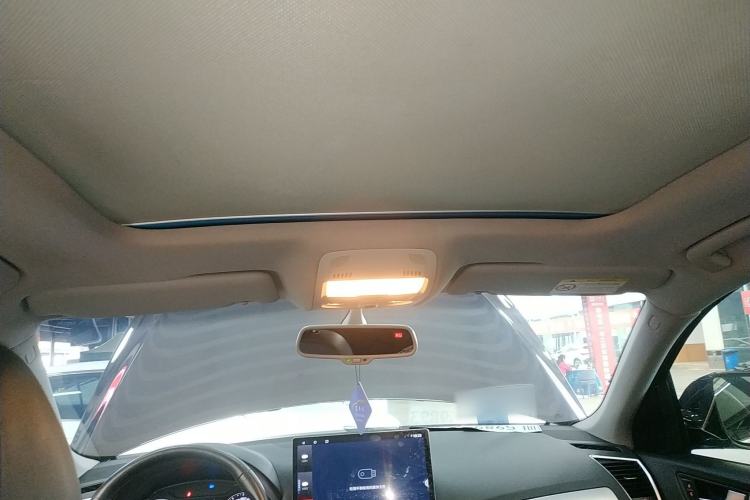 Used Audi Q5 2017 Plus 40 TFSI Technology Model Headliner