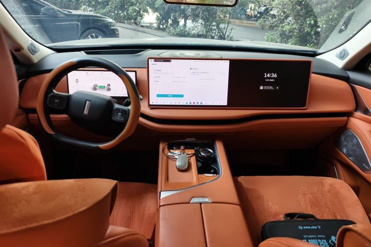 Used Wey Lanshan 2025 Four-Wheel Drive Max
