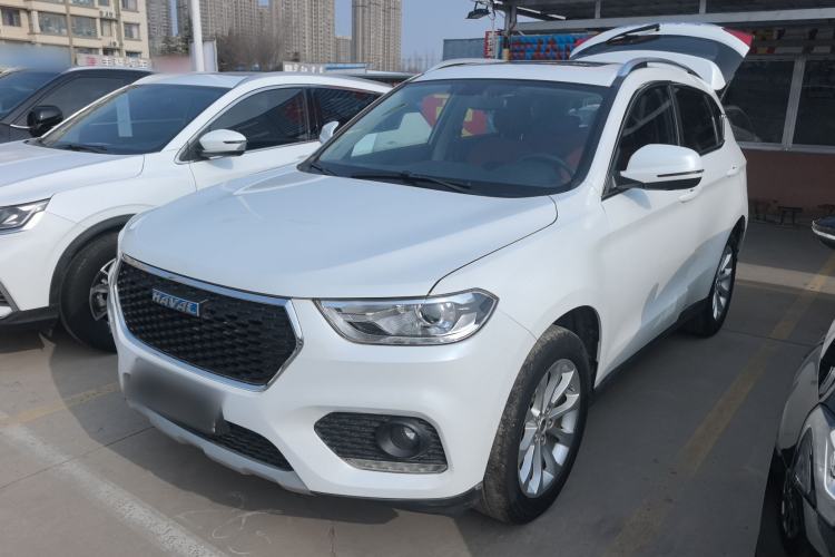 Used Haval H2 2017 Blue Label 1.5T Manual Two-Wheel Drive Luxury Model