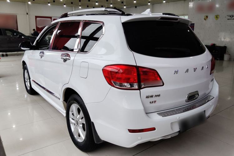 Used Haval H6 2016 Upgraded Model 1.5T Manual Two-Wheel Drive Elite Version
