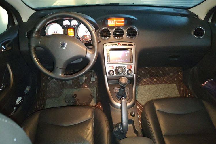 Used Peugeot 408 2011 2.0L Manual Luxury Edition