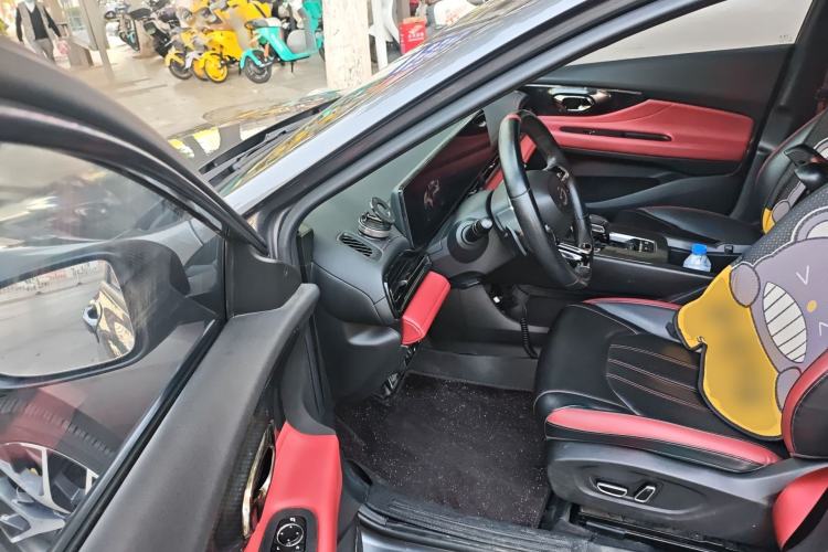 Used GAC Trumpchi EMPOW 2021 270T DCT J15 Version Driver Seat