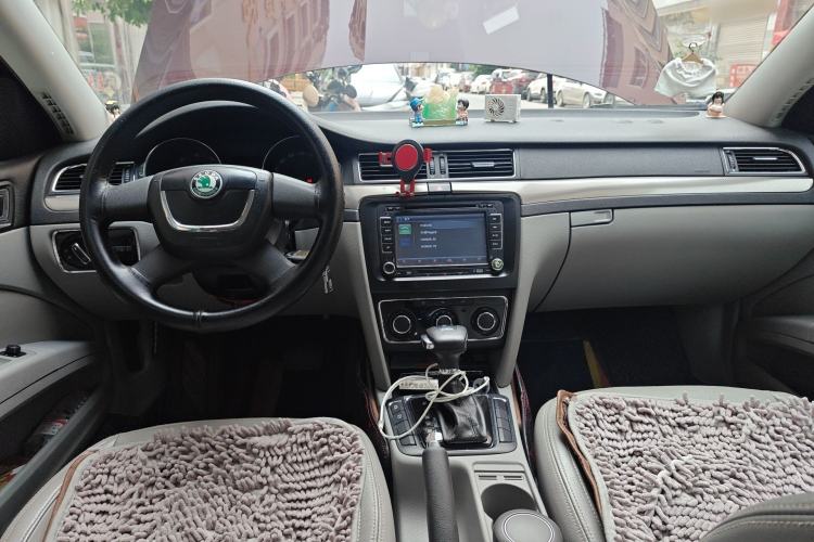 Used Skoda Superb 2010 1.4 TSI DSG Zhiya Edition
