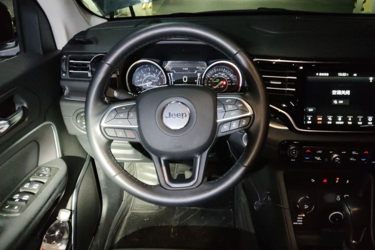 Used Jeep Grand Commander 2020 2.0T Four-Wheel Drive Elite Enhanced Edition Steering Wheel