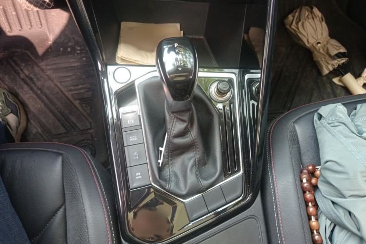 Used Volkswagen Tayron 2019 330TSI Two-Wheel Drive Luxury Model China VI Standard Gear Lever