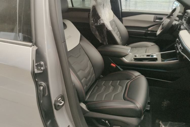 Used Ford Explorer 2024 2.3T EcoBoost All-Wheel Drive ST-LINE 6-Seater