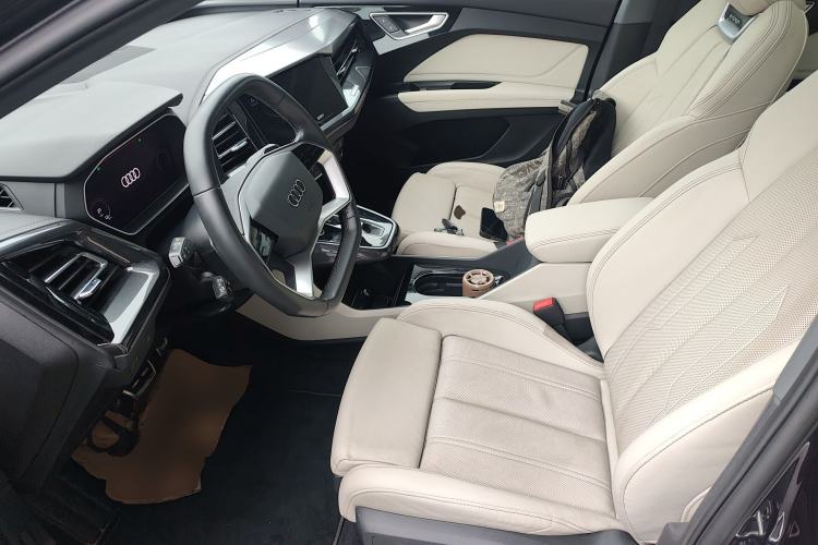 Used Audi Q4 e-tron 2023 50 e-tron quattro Visionary Edition