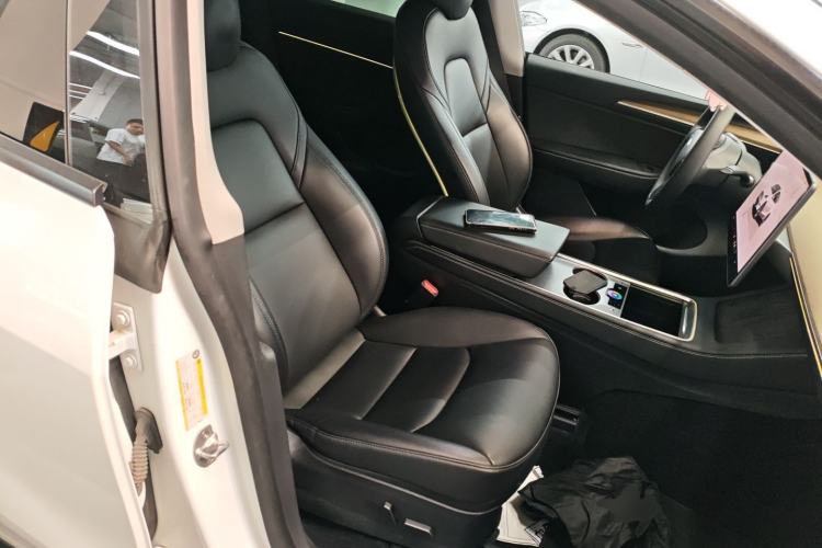 Used Tesla Model Y 2022 Rear-Wheel-Drive Version