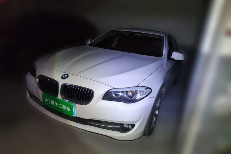 Used BMW 5 Series 2011 523Li Luxury Model
