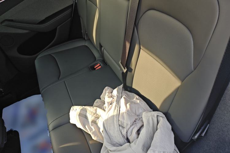 Used Tesla Model Y 2026 Rear-Drive Model