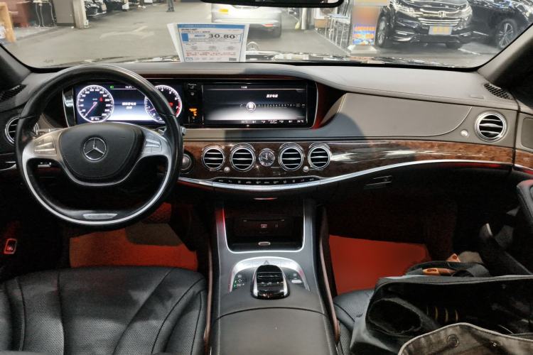 Used Mercedes-Benz S-Class 2014 S 320 L Business Model