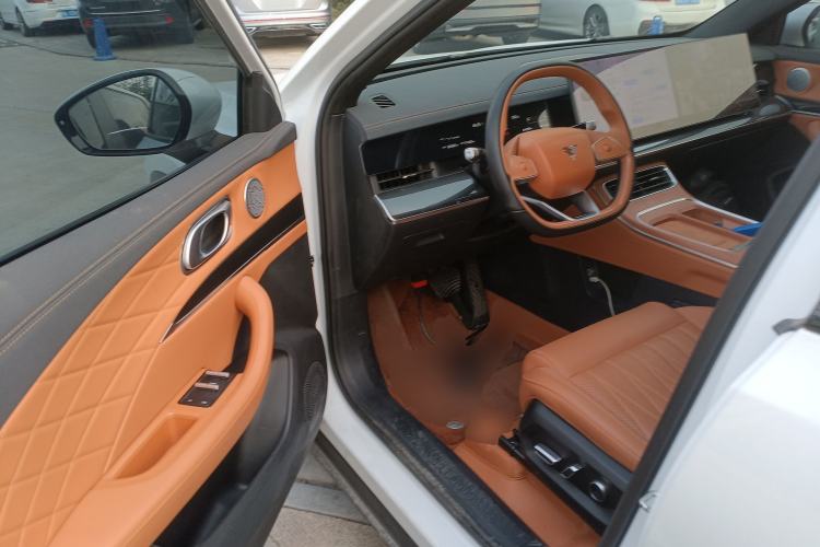 Used NETA L 2024 Extended-Range 310 Flash-Charge Red Edition