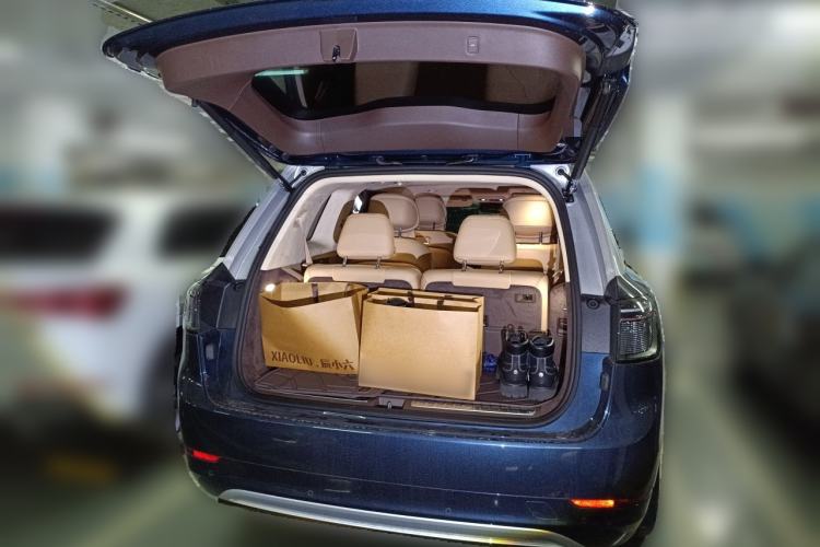 Used Hima AITO M9 2025 All-Electric Max Version 100 kWh 6-Seater