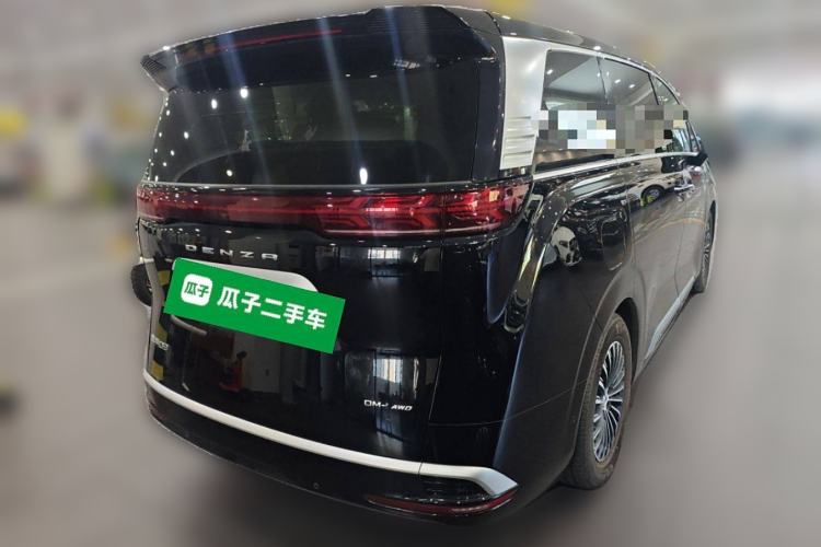 Used Denza D9 2024 DM-i 980 Four-Wheel Drive Flagship Model
