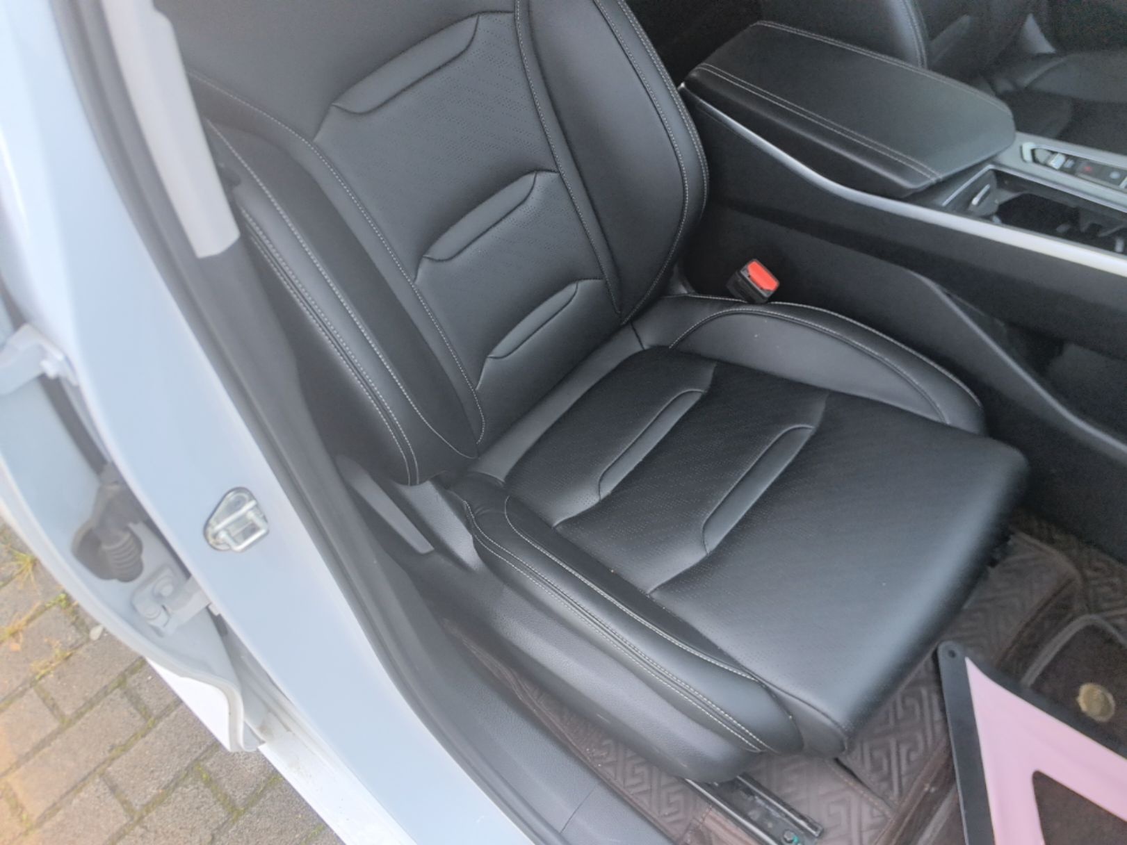 Geely Auto Preface 2021 2.0TD Elite Edition — снимка 19