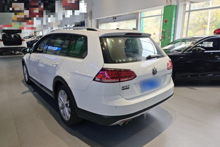 Used Volkswagen Golf 2019 1.8TSI Travel Edition
