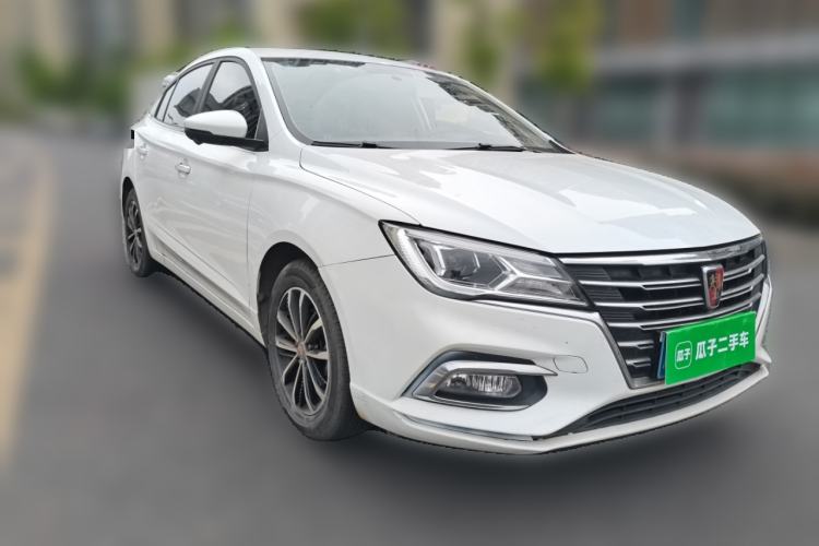 Used Roewe i5 2020 1.5L Automatic 4G Connect Luxury Flagship Edition Front Right 45 Deg