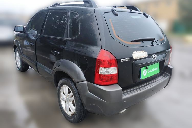 Used Hyundai Tucson 2009 2.0L Manual Two-Wheel Drive Fashion Edition

