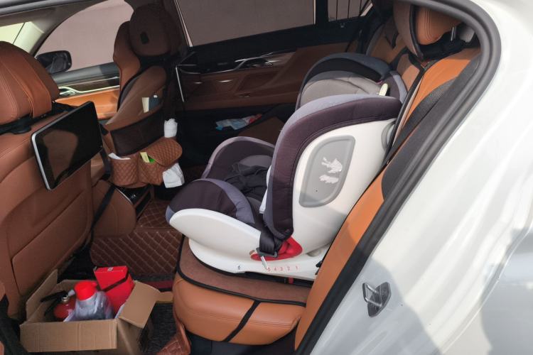 Used BMW 7 Series 2016 730Li Leading Model
