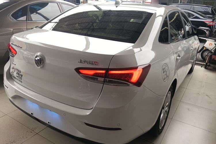 Used Buick GT 2019 15T Dual-Clutch Connected Elite Model China VI Rear Right 45 Deg