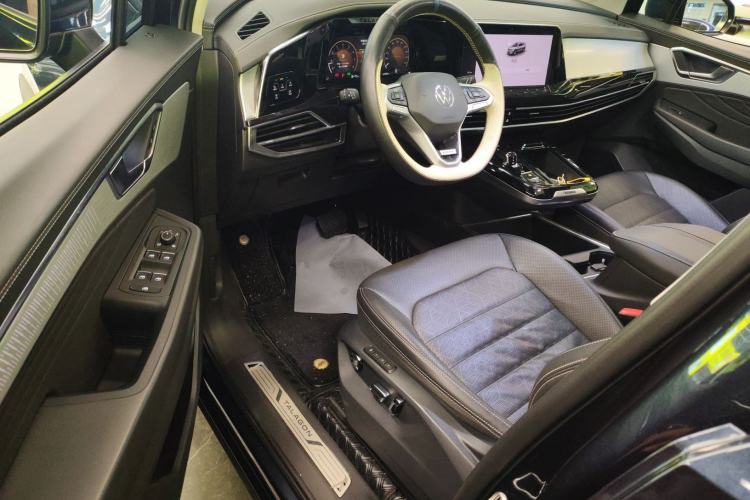 Used Volkswagen Talagon 2022 380TSI All-Wheel-Drive Luxury Prestige Pro 7-Seater
