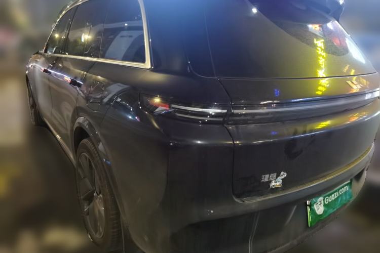 Used Li Auto L8 2025 Max Smart Refresh Edition
