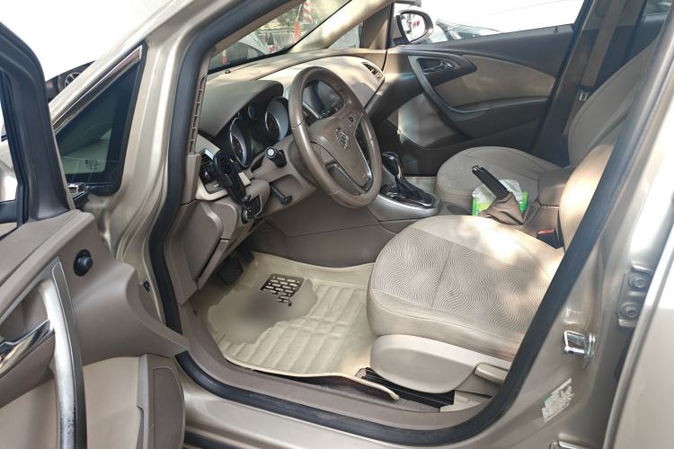 Used Buick GT 2010 GT 1.6L Automatic Fashion Edition