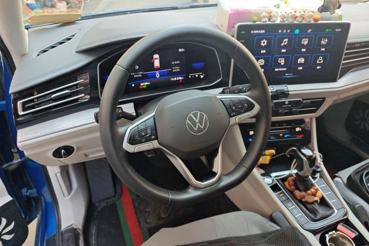 Used Volkswagen Sagitar 2022 280TSI DSG Excellence Edition
