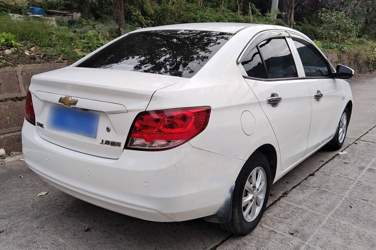 Used Chevrolet Sail 2015 Sail 3 1.5L Manual with Ideal Sunroof Edition