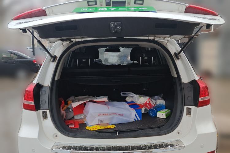 Used Haval H2 2017 Red-Label 1.5T Automatic Two-Wheel Drive Luxury Model
