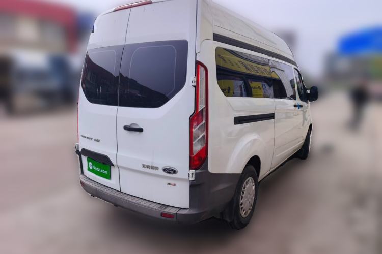 Used Ford Transit 2019 2.0T Diesel Multi-Purpose Commercial Vehicle Mid-Drive Mid-Roof 6-Seater China VI Standard